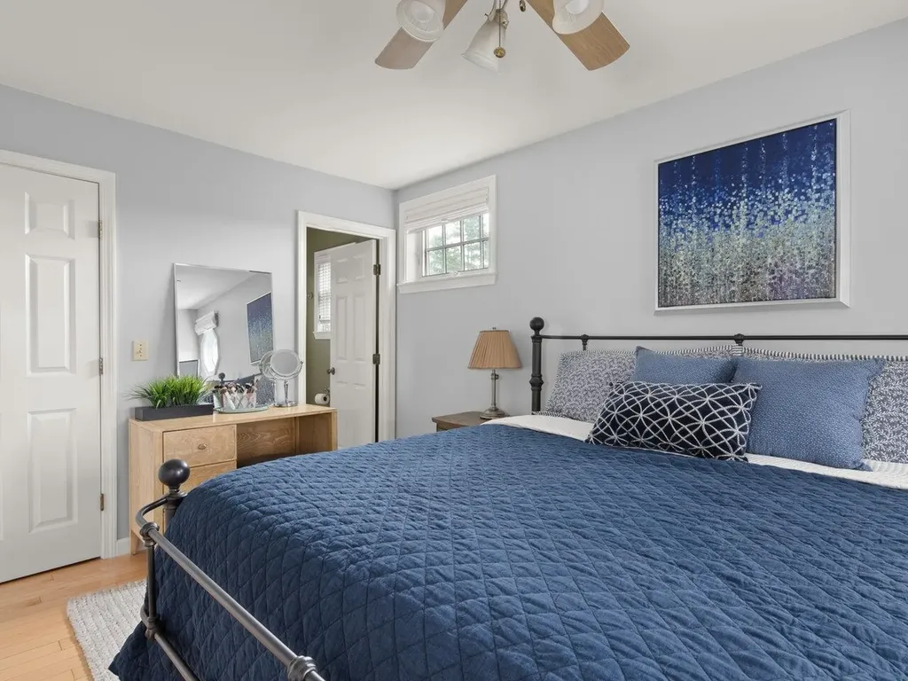 29 Bobolink Circle Essex VT 05452
