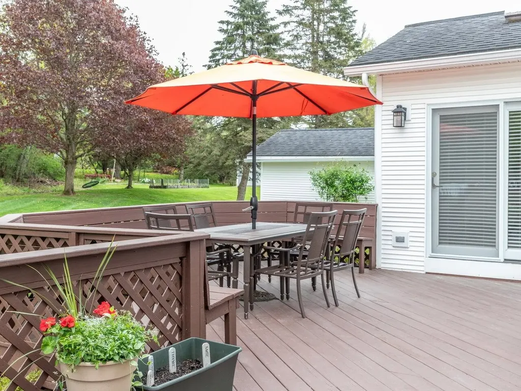 29 Bobolink Circle Essex VT 05452