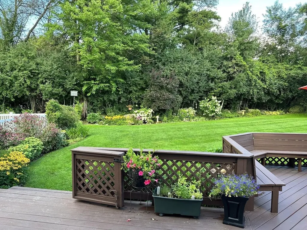 29 Bobolink Circle Essex VT 05452