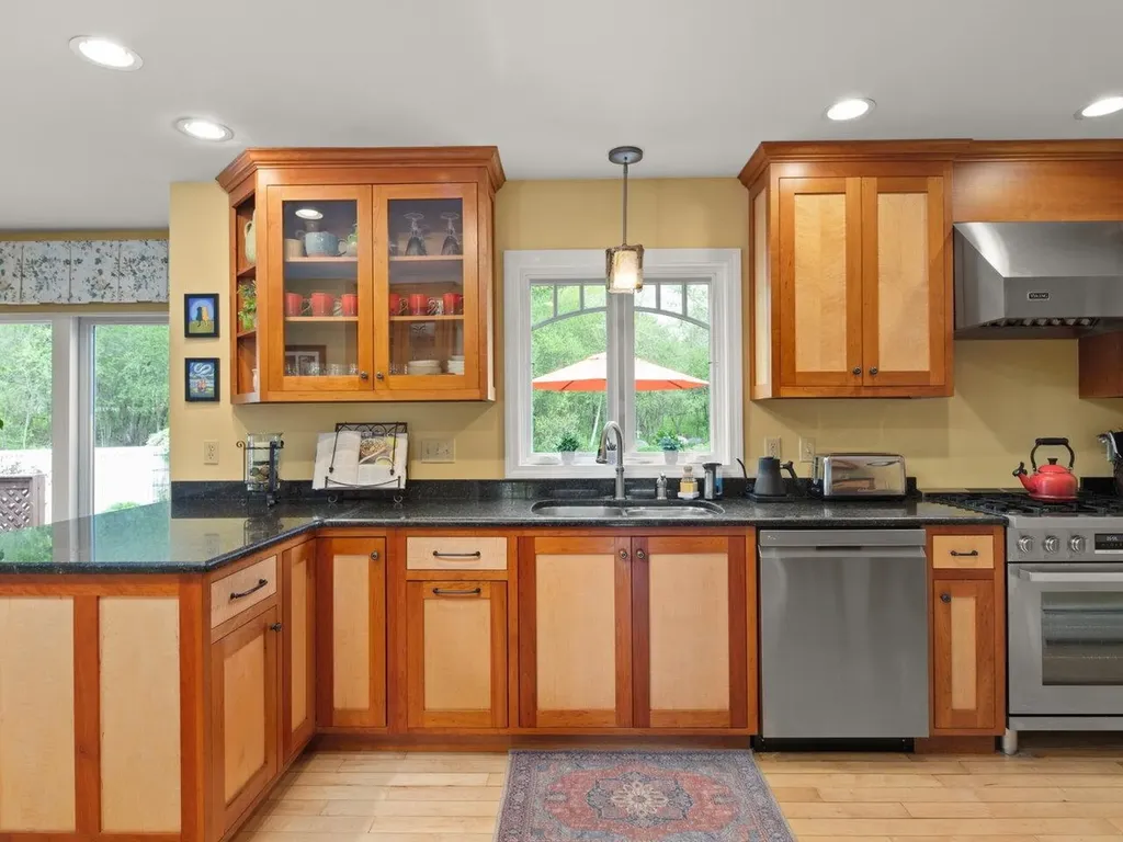 29 Bobolink Circle Essex VT 05452
