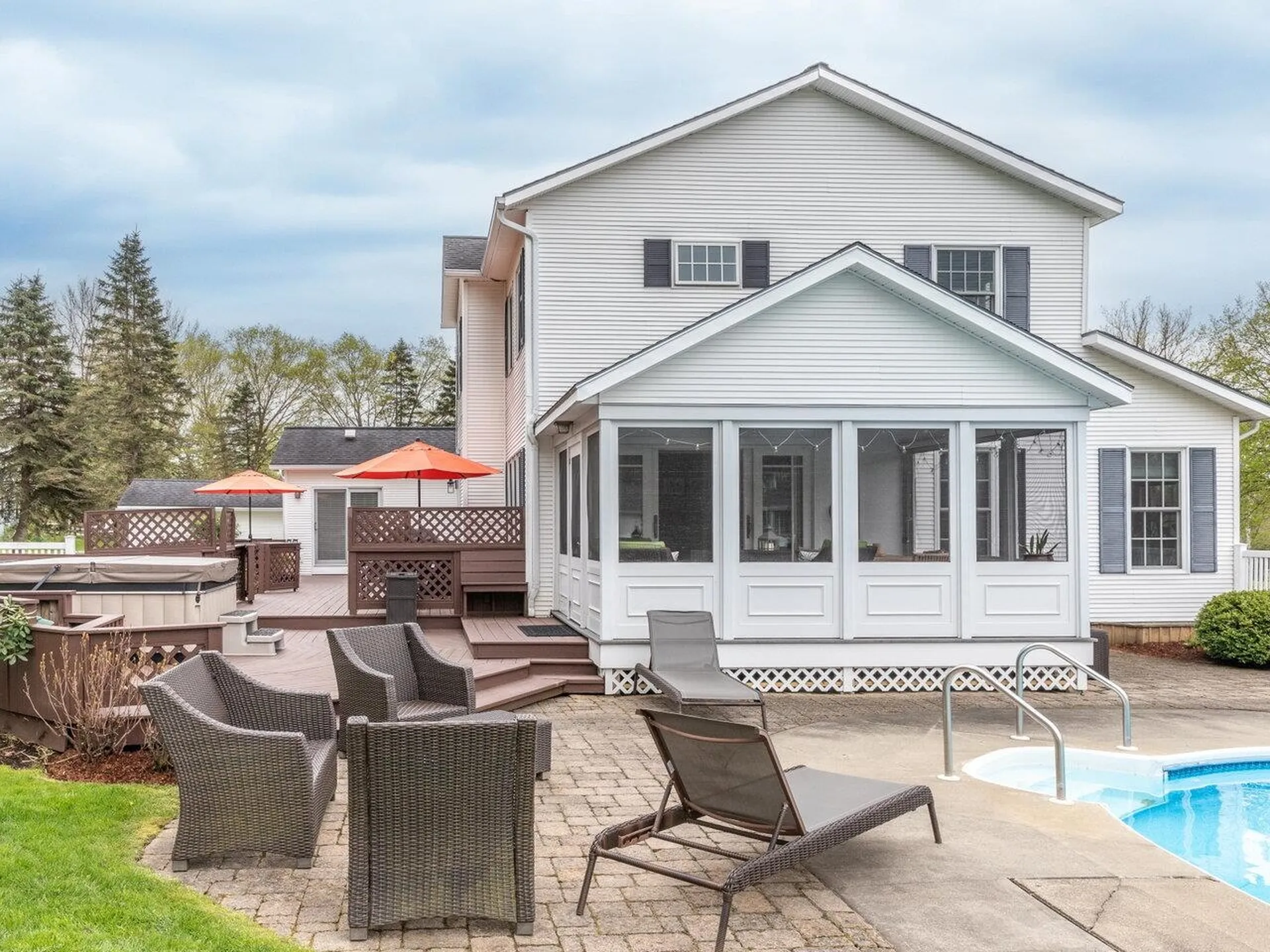 29 Bobolink Circle Essex VT 05452