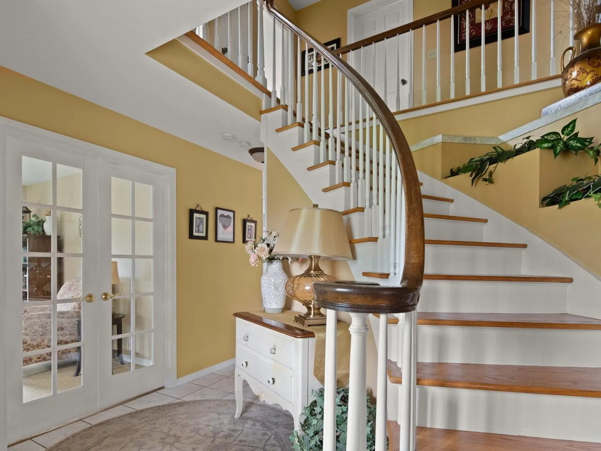 29 Bobolink Circle Essex VT 05452