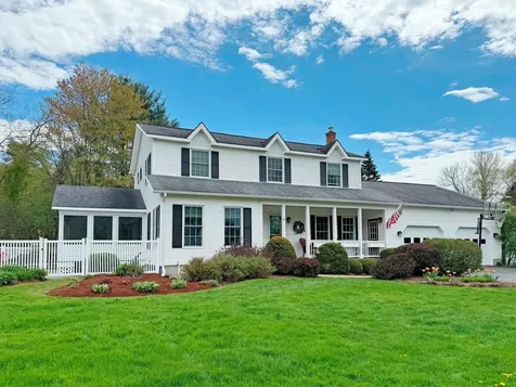 29 Bobolink Circle Essex VT 05452