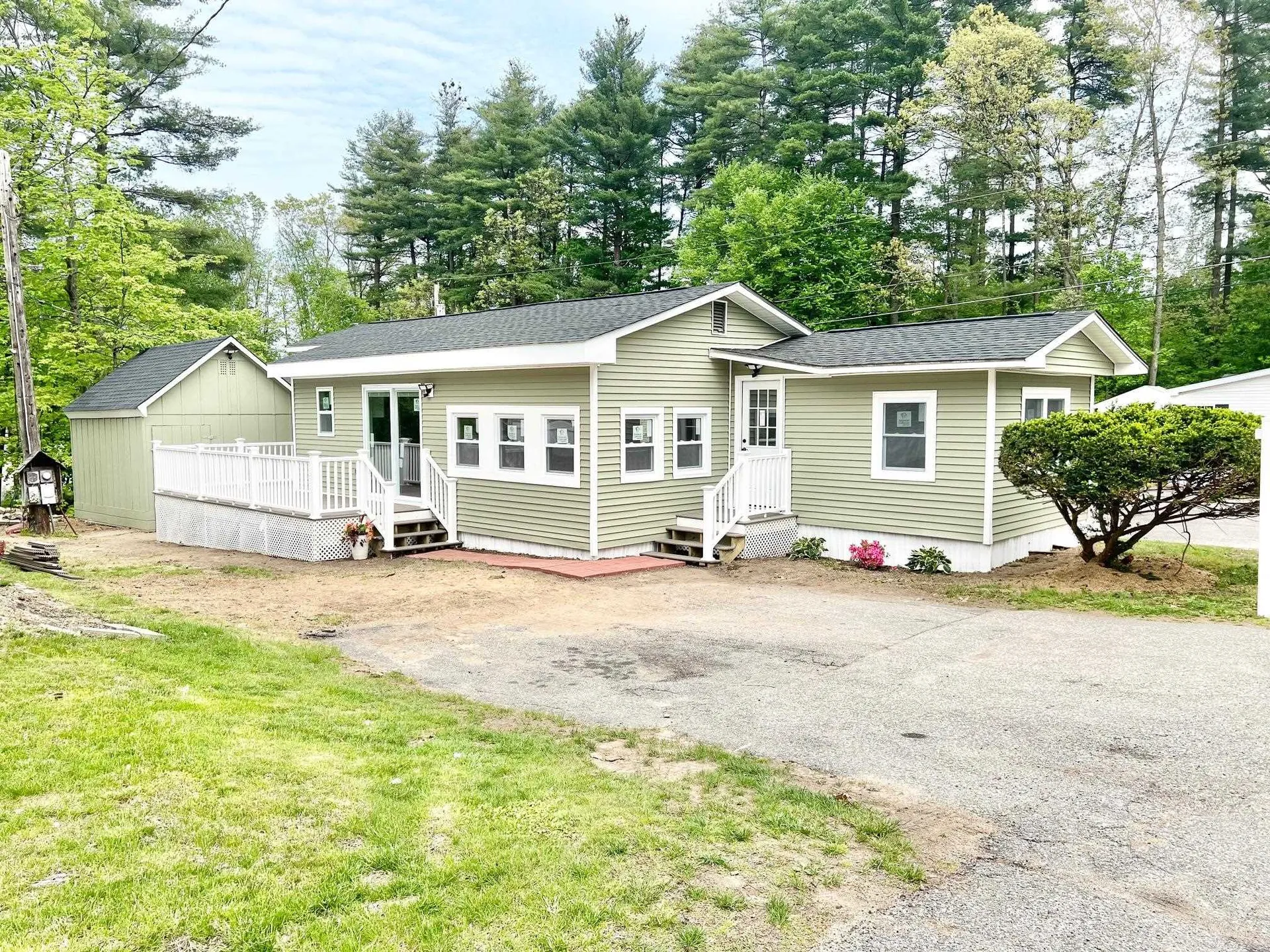 5 Pearl Court Merrimack NH 03054