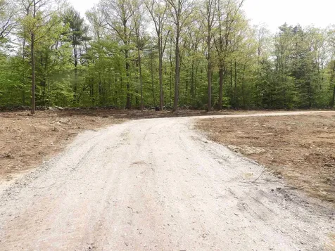 28 Taylor Road Sanbornton NH 03269