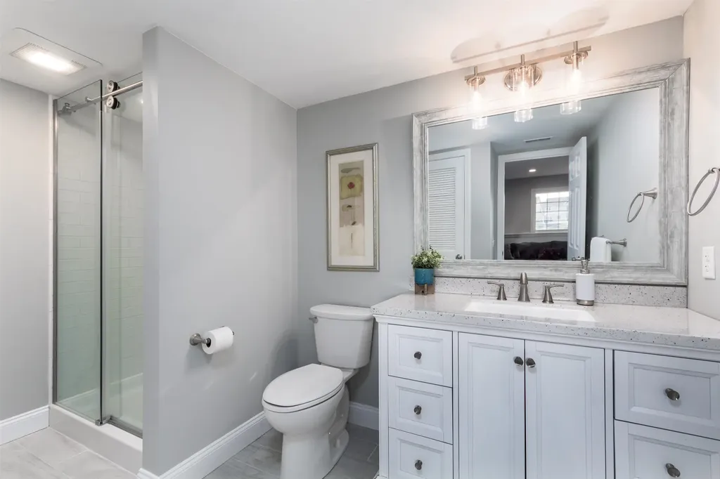 210 Sommerfield Avenue South Burlington VT 05403
