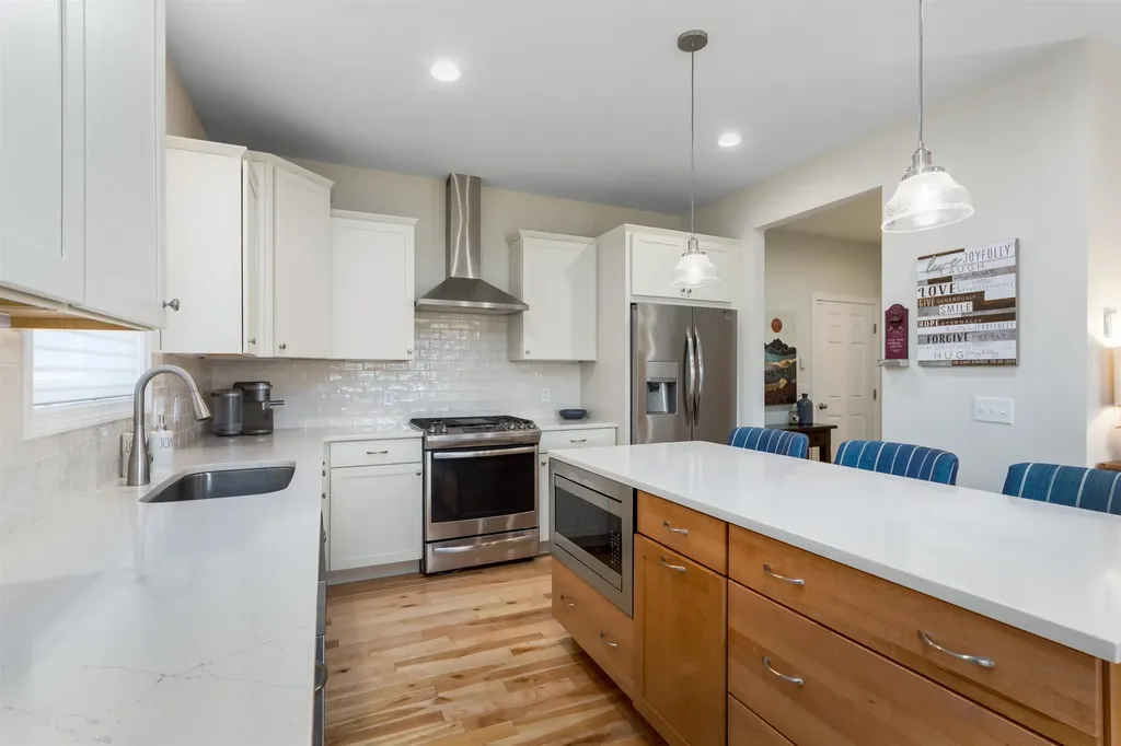 210 Sommerfield Avenue South Burlington VT 05403