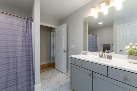 210 Sommerfield Avenue South Burlington VT 05403