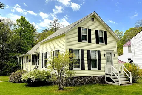 21 North Street Andover NH 03216