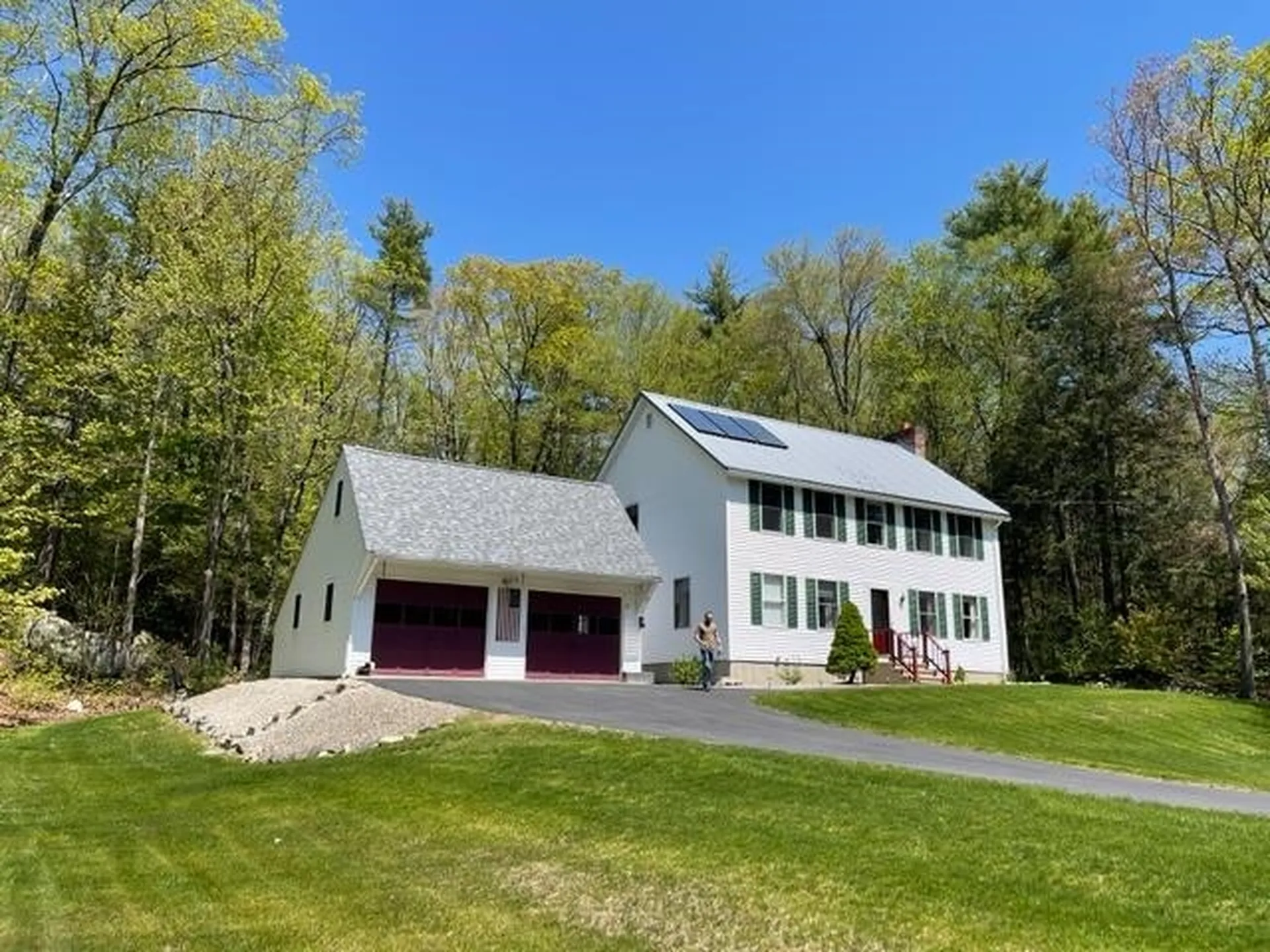 21 Acorn Avenue Auburn NH 03032