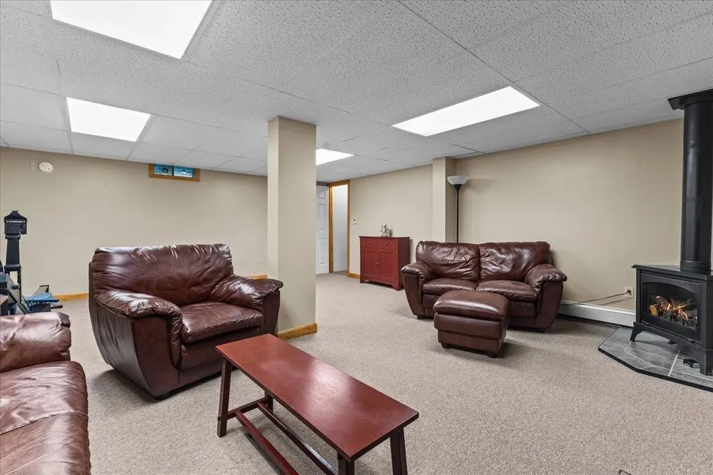21 Butternut Court Essex VT 05452