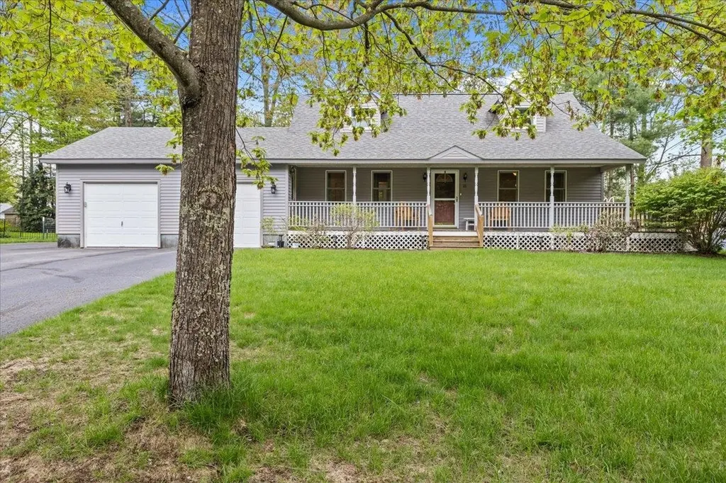 21 Butternut Court Essex VT 05452