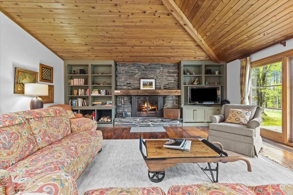 835 Alpine View Road Stowe VT 05672