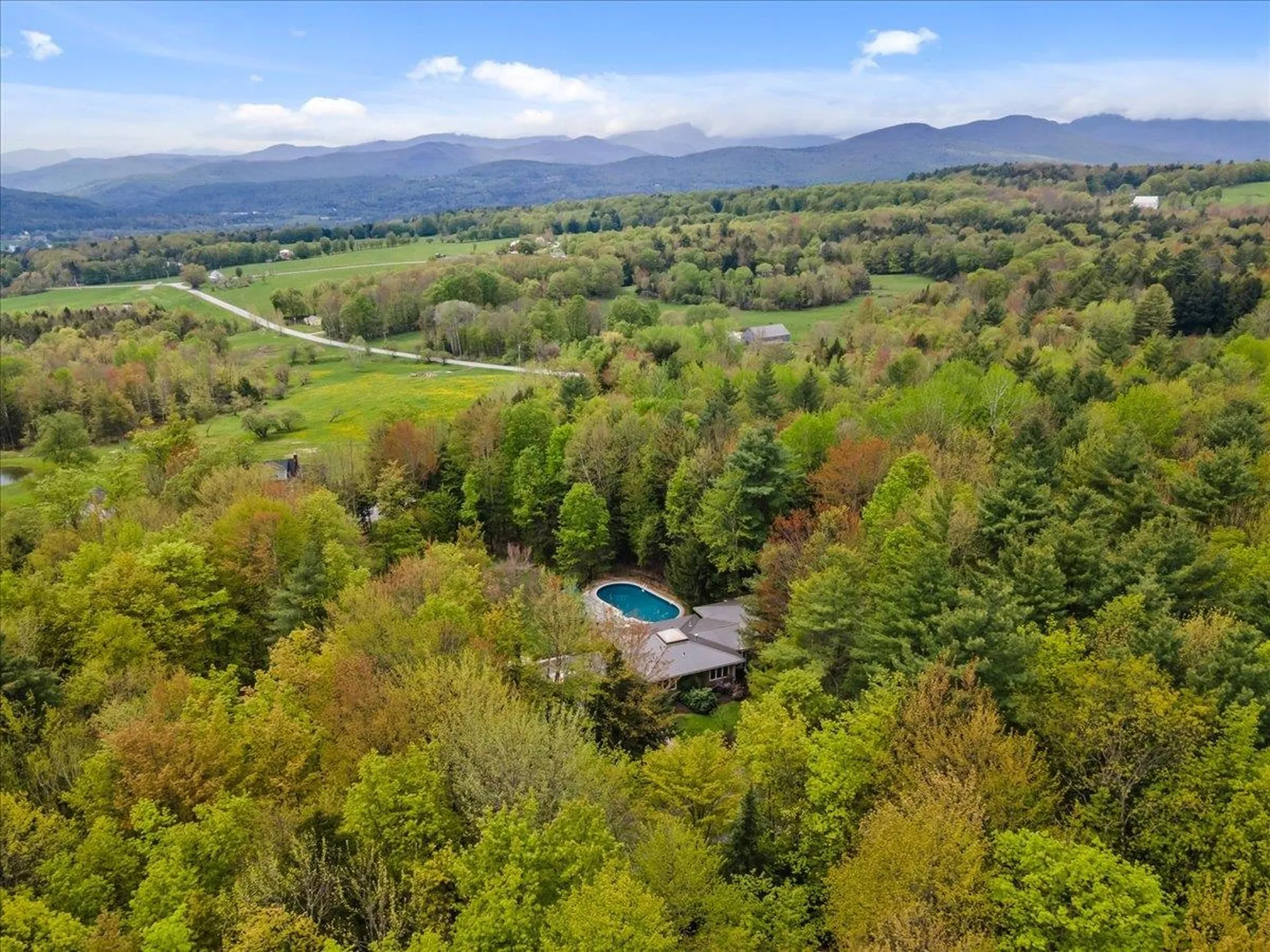 835 Alpine View Road Stowe VT 05672