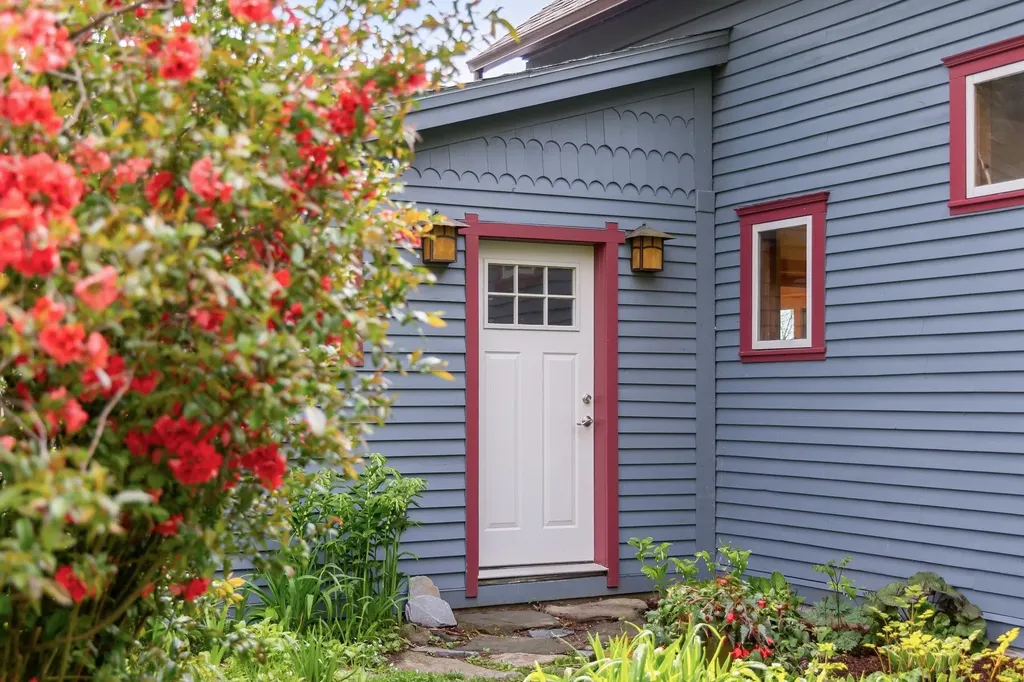 109 Schillhammer Road Jericho VT 05465