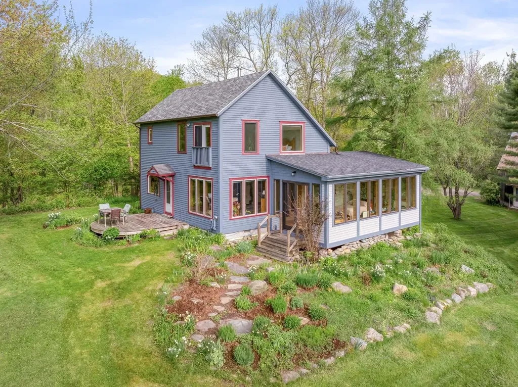 109 Schillhammer Road Jericho VT 05465