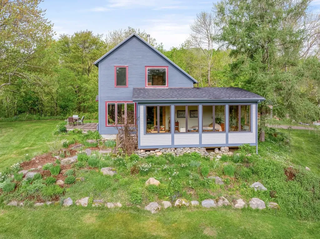 109 Schillhammer Road Jericho VT 05465