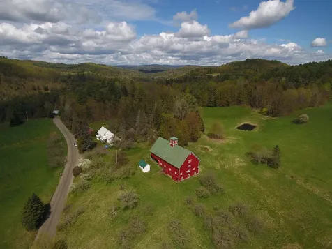 1302 County Hill Road Barnet VT 05819