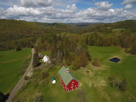 1302 County Hill Road Barnet VT 05819