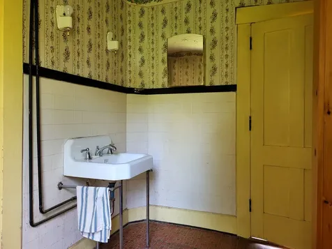 1302 County Hill Road Barnet VT 05819