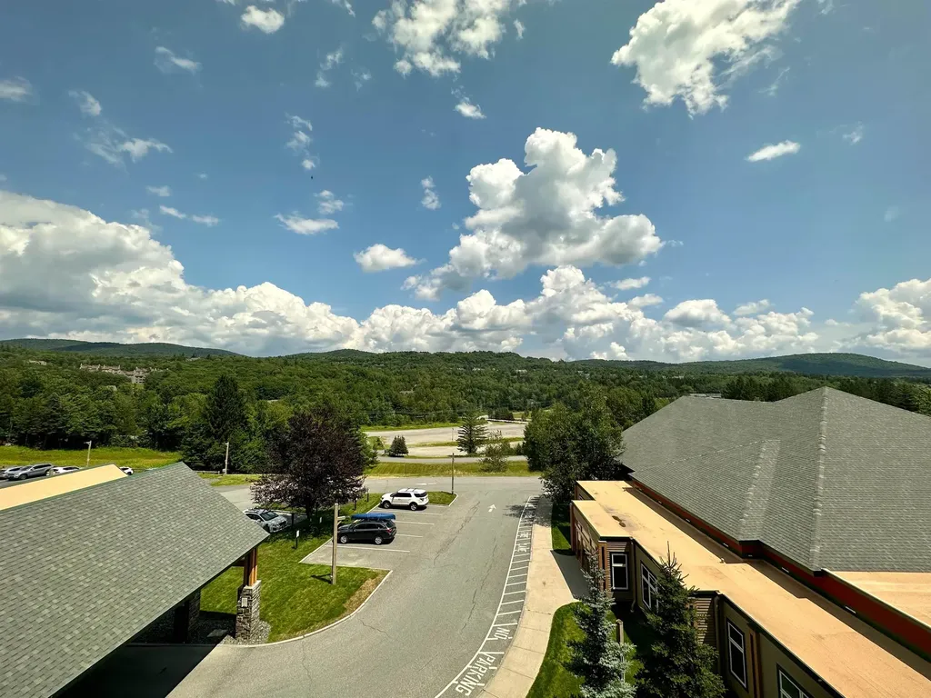 324/326 Qtr 2 Grand Summit Way Dover VT 05356