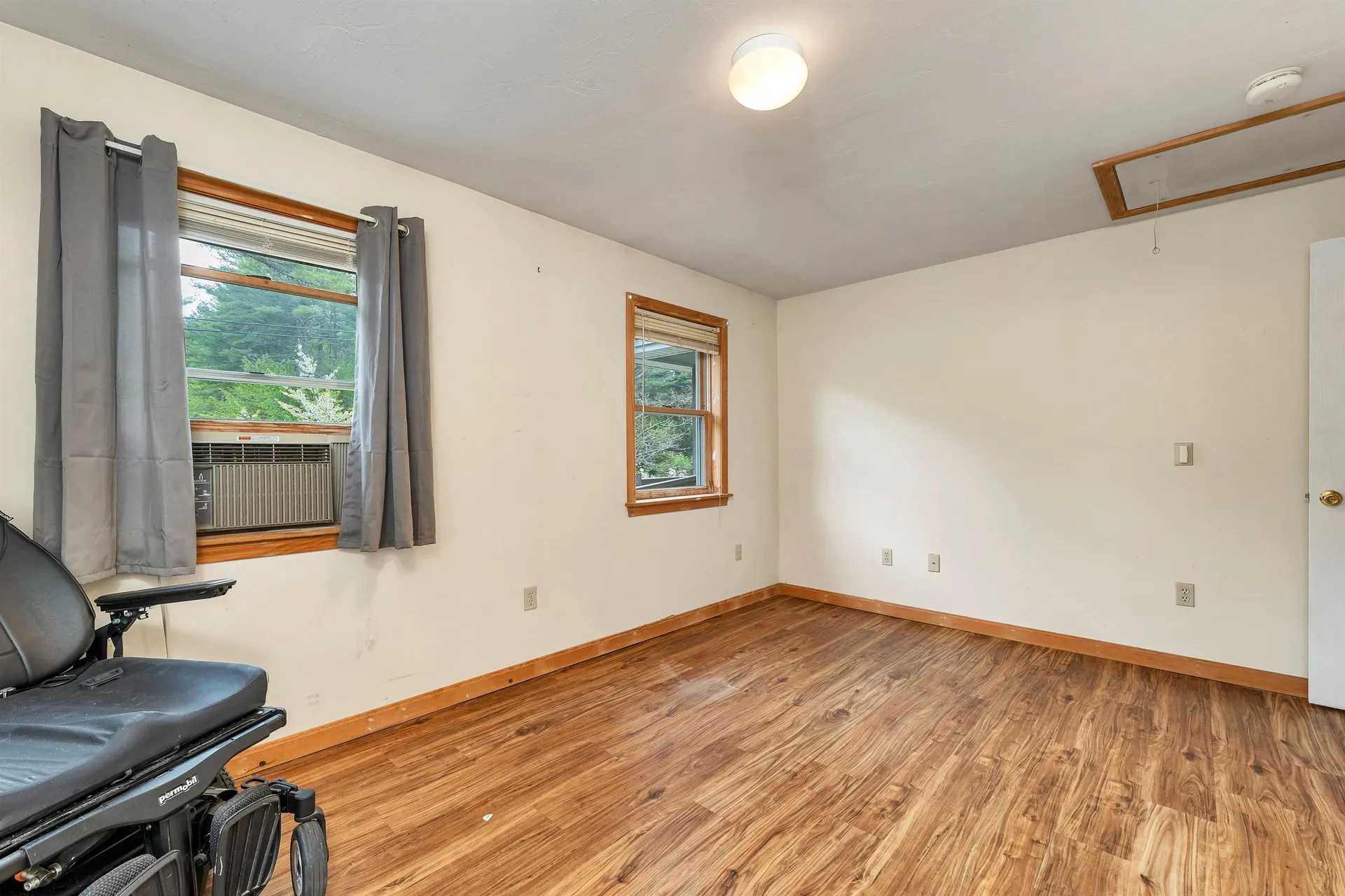 1 Friar Tuck Way Wolfeboro NH 03894