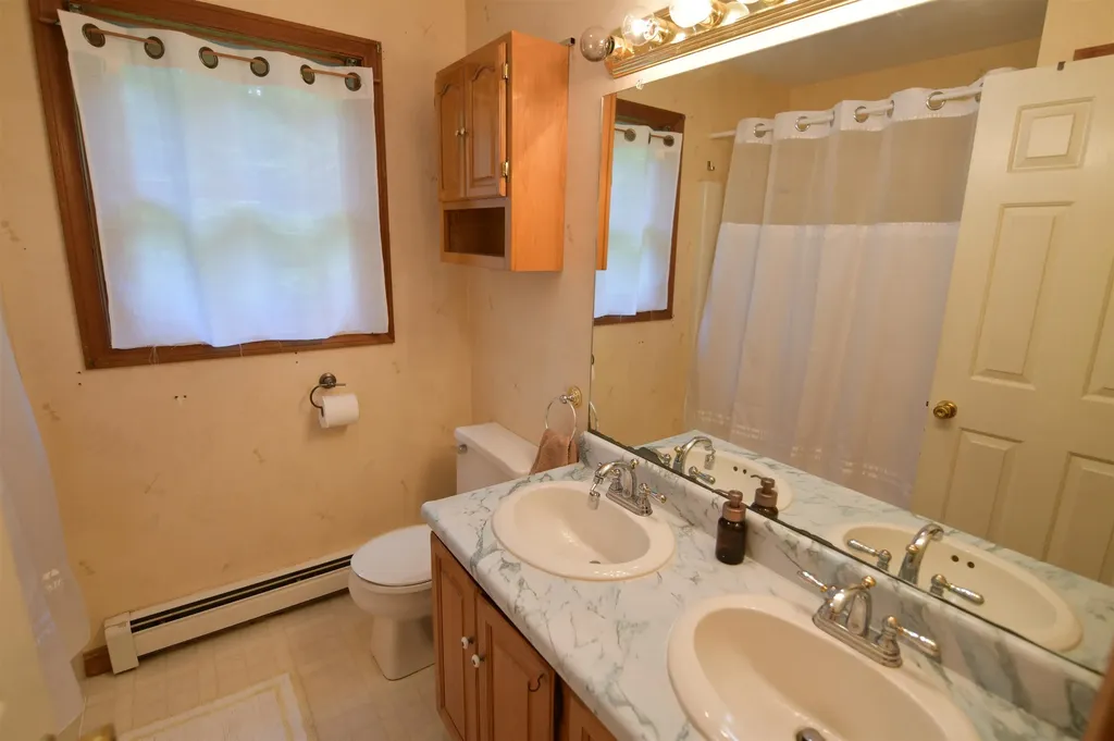 49 Austin Road Georgia VT 05478