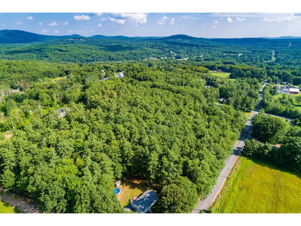 133 Sleeper Hill Road Gilford NH 03249