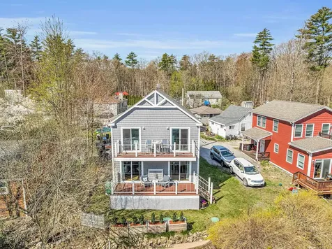 801 Chases Grove Road Derry NH 03038