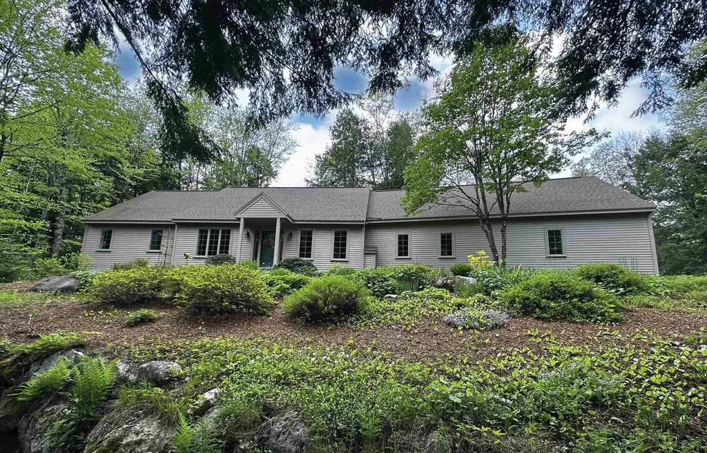 43 Troon Drive Grantham NH 03753