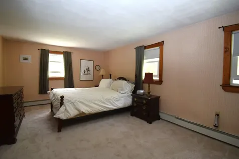 7 Sunshine Drive Kingston NH 03848