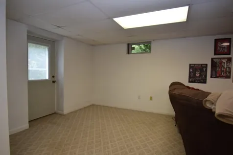 7 Sunshine Drive Kingston NH 03848