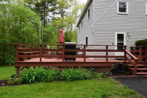 7 Sunshine Drive Kingston NH 03848