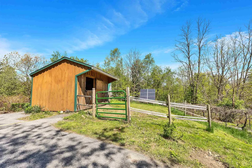 275 Calavant Hill Road Charlestown NH 03603