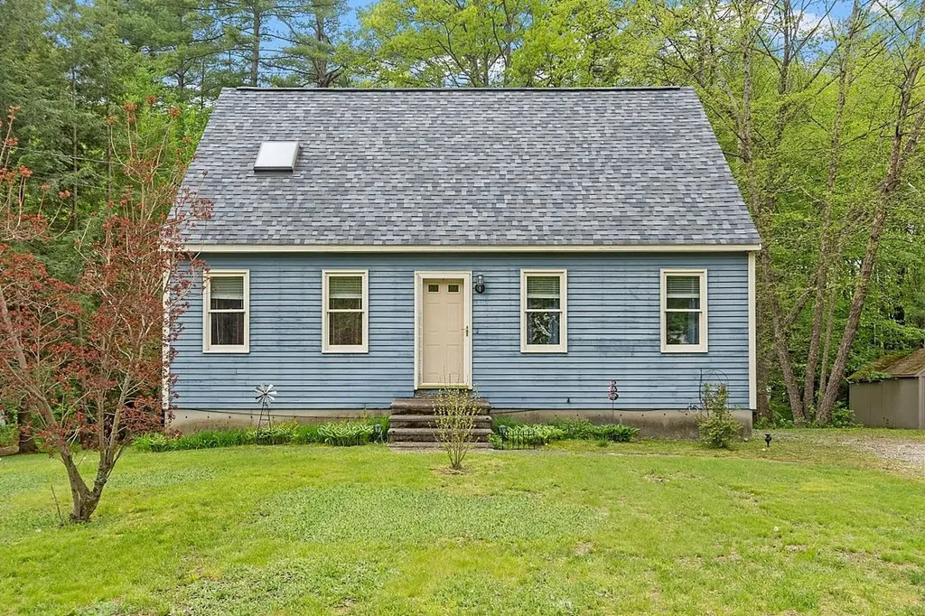 440 Micol Road Pembroke NH 03275