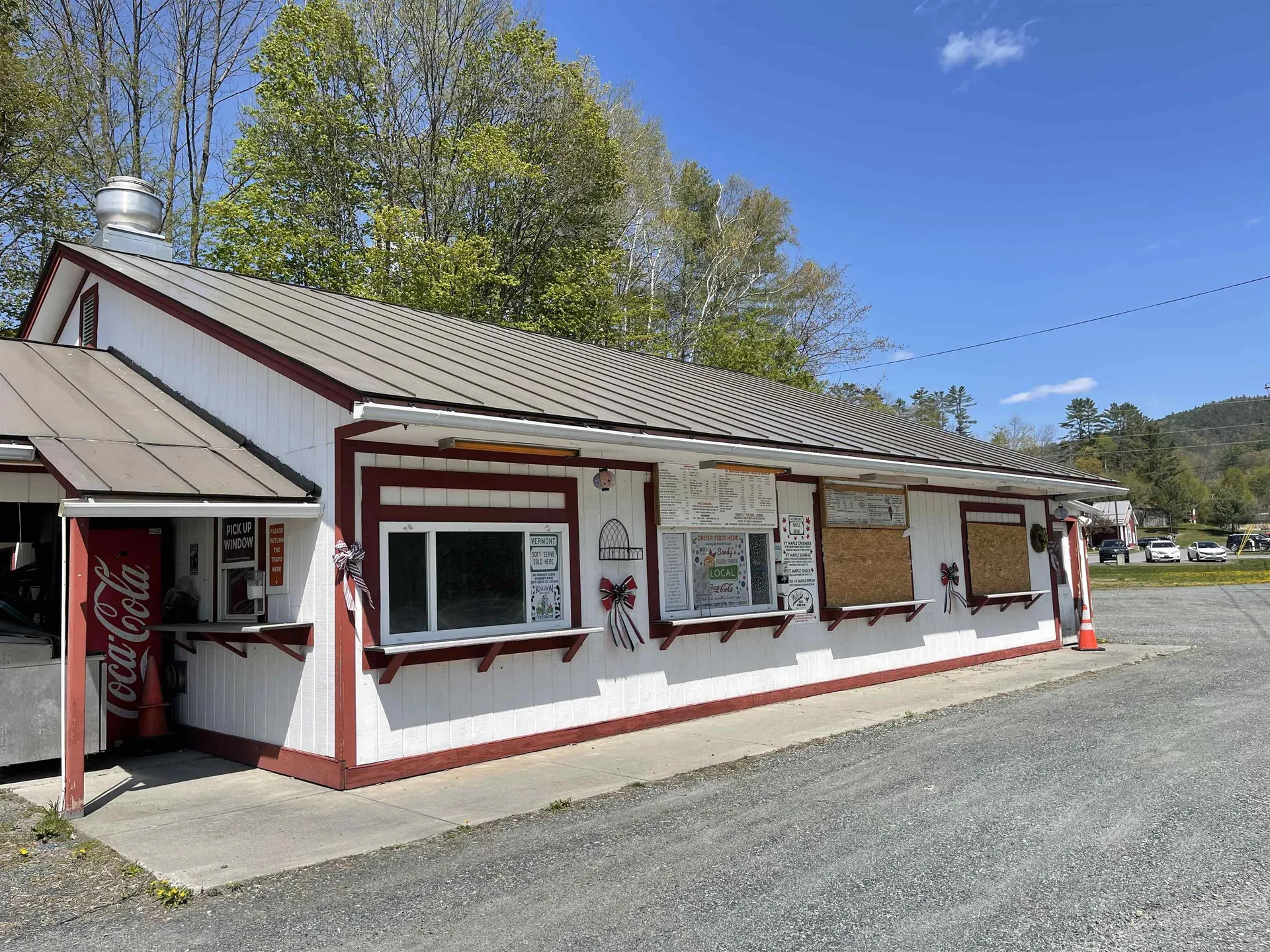 5772 Vt Route 14 Sharon VT 05065