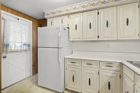 3 Kirkwood Road Hooksett NH 03106