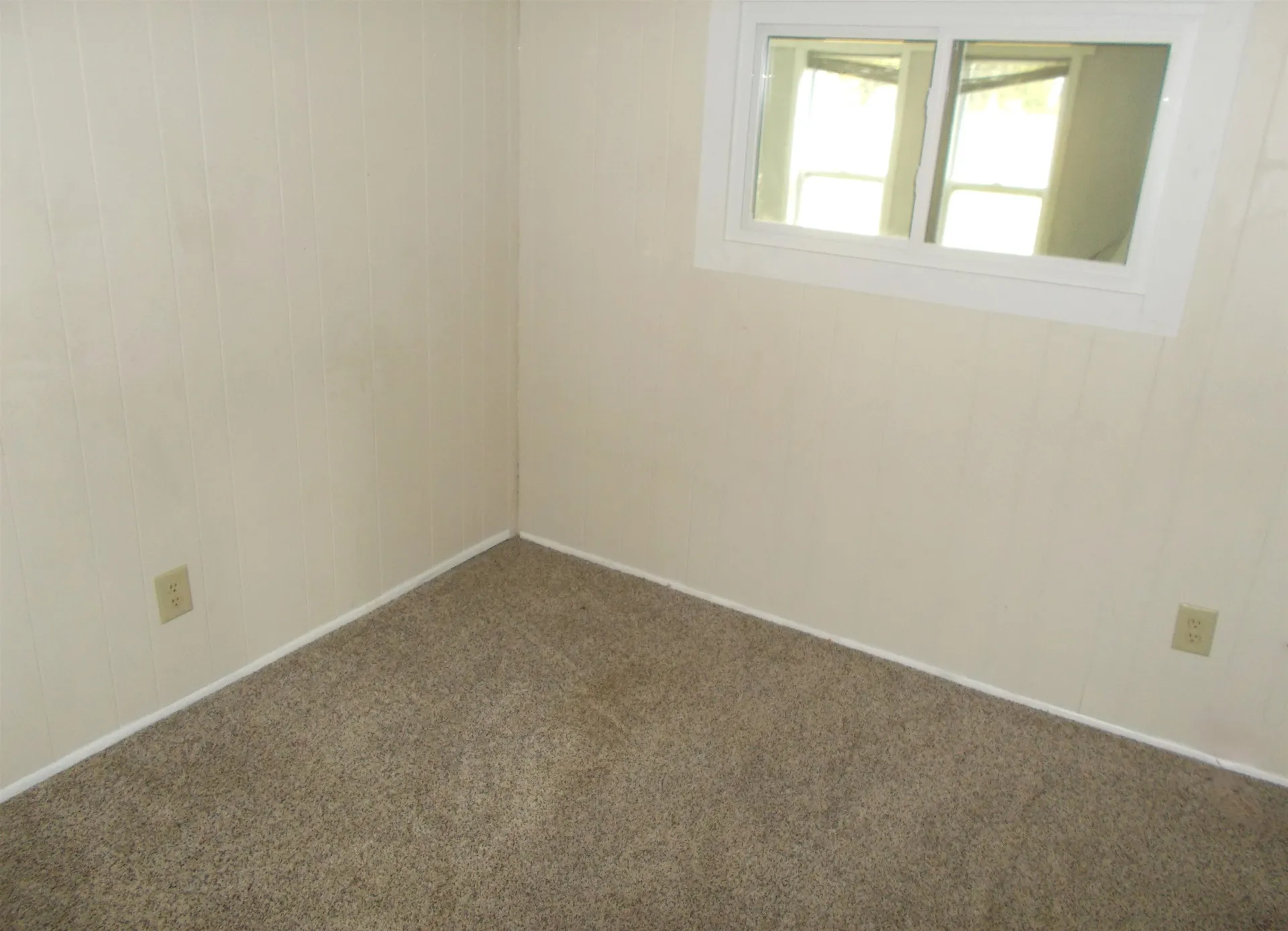 274 Milan Road Milan NH 03588