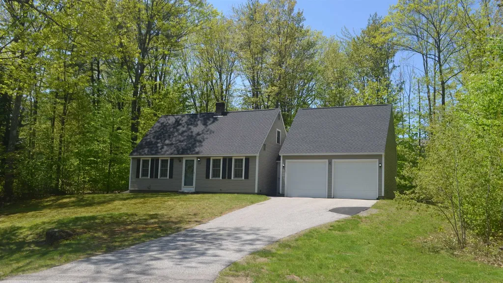 232 Hillside Drive Henniker NH 03242