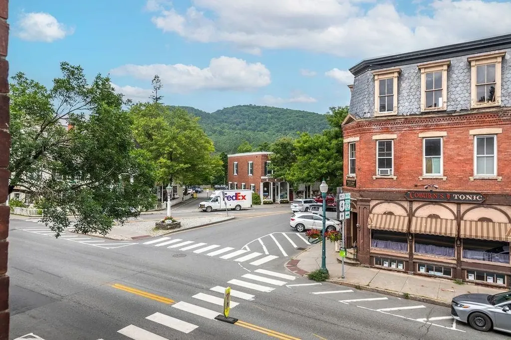 21 Central Street Woodstock VT 05091