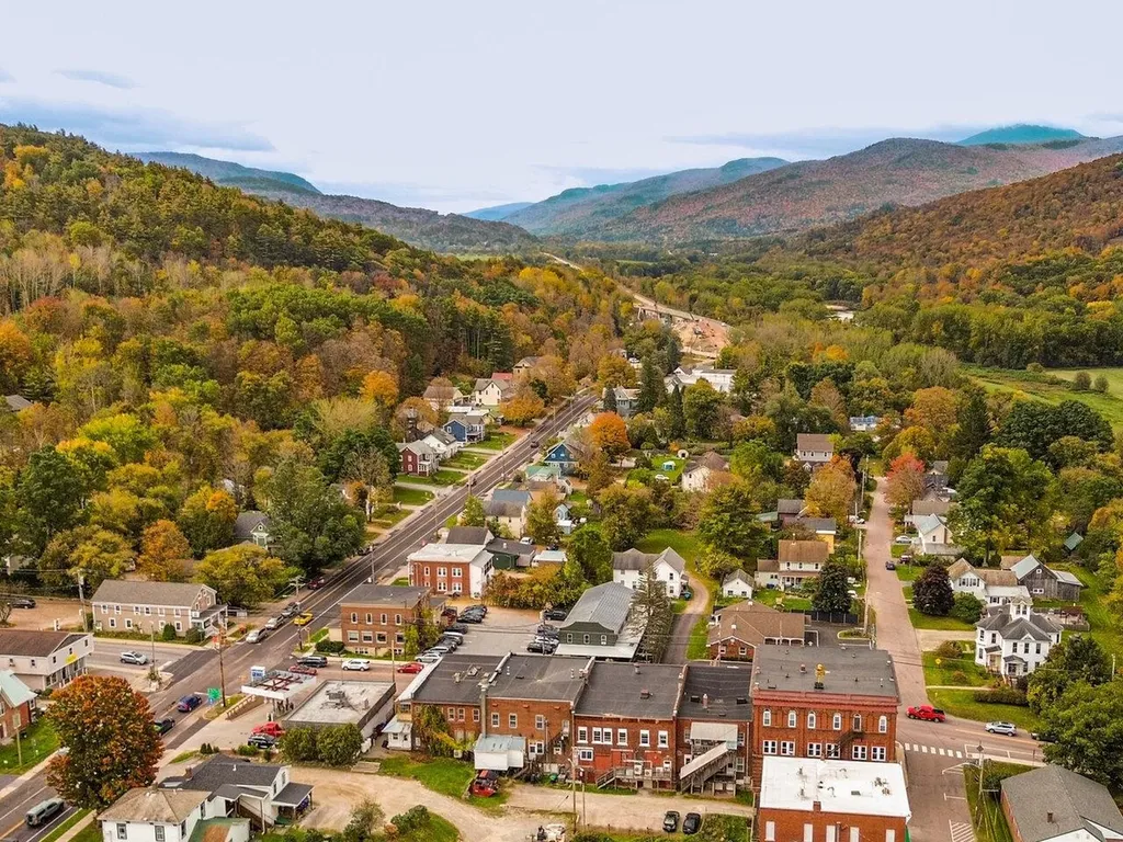 8 Robbins Mountain Road Richmond VT 05477