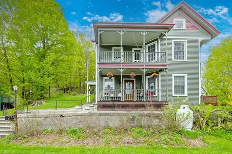 49 School Street Richford VT 05476