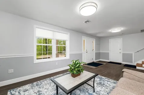 15 Moser Street Moultonborough NH 03254