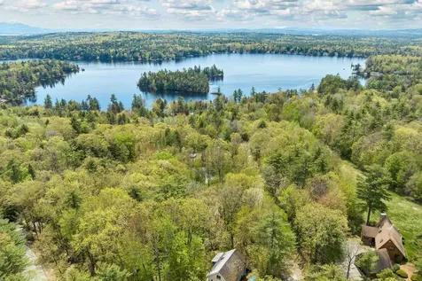 15 Moser Street Moultonborough NH 03254