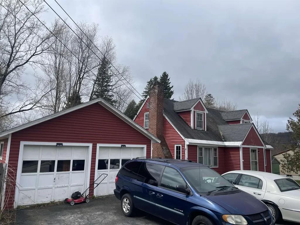 24 Argonne Street Berlin NH 03570