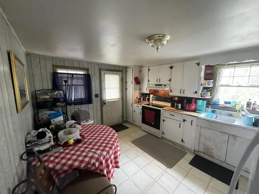 24 Argonne Street Berlin NH 03570