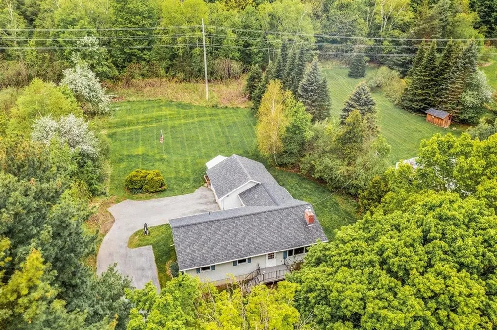 86 Prospect Hill Road St. Albans Town VT 05478