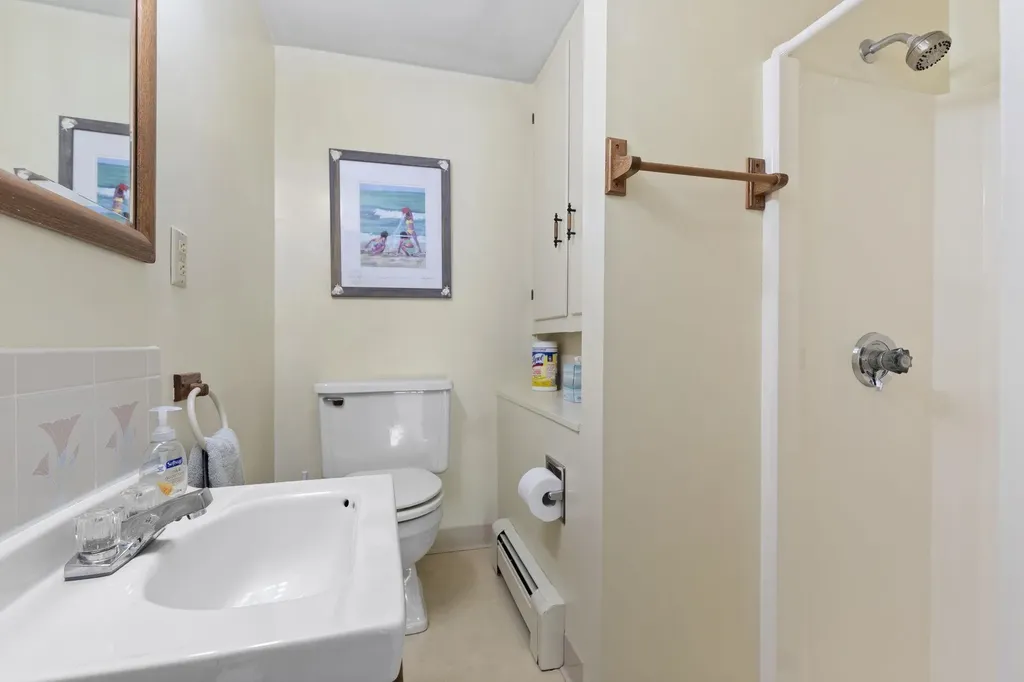32 Hampshire Road Portsmouth NH 03801