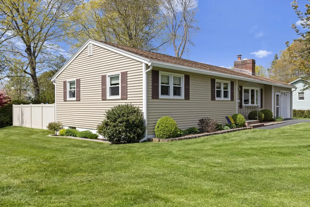 32 Hampshire Road Portsmouth NH 03801