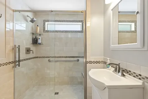 32 Hampshire Road Portsmouth NH 03801